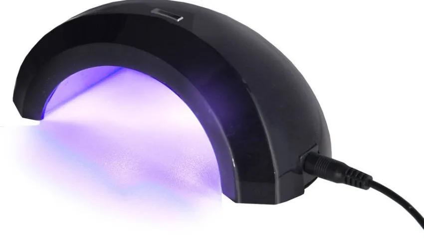 Online Alessandro Striplac Peel Or Soak Black Pearl LED-Lampe