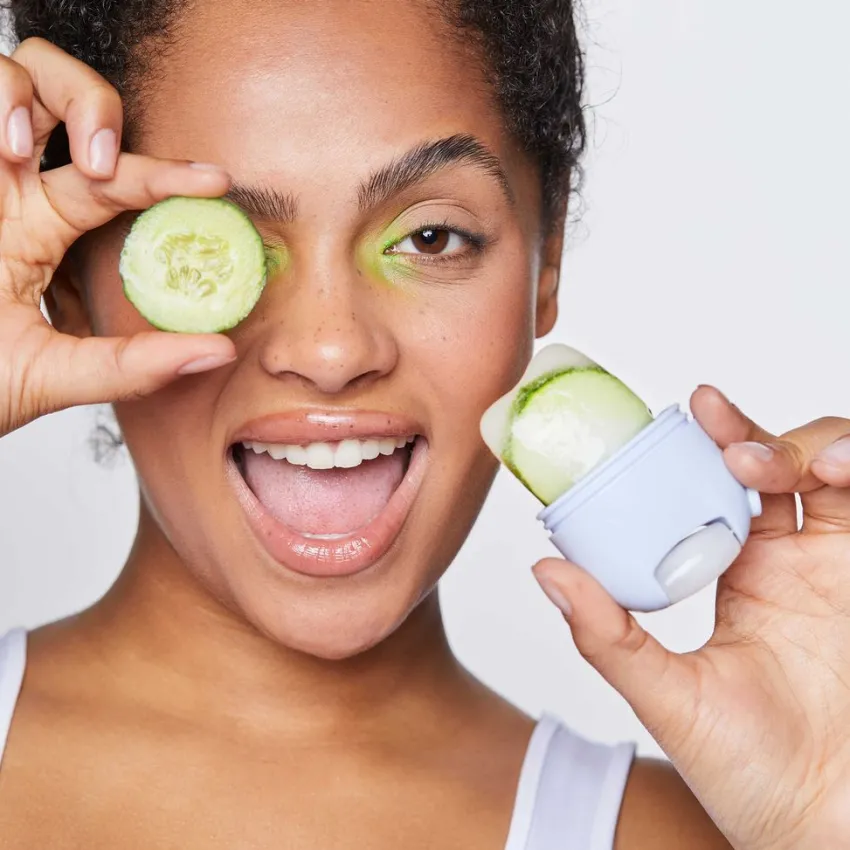 Clearance Fleeky Ice Cube Roller